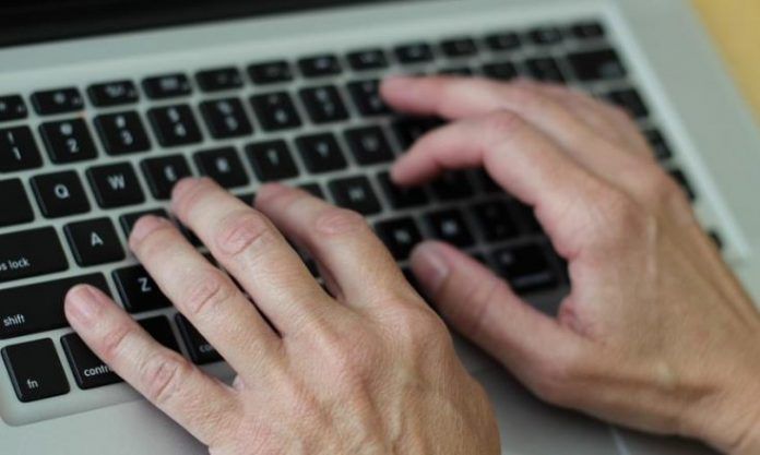 periodistas en redes sociales