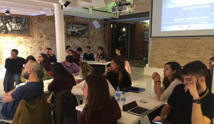 Máster Blanquerna_Ideograma compol