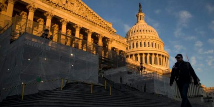 demócratas 2020 Univision